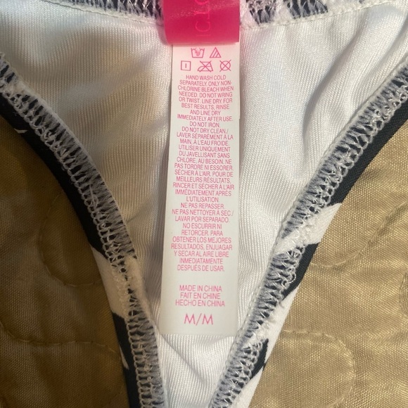 “VICTORIA’S SECRET” Zip Up Racerback Swimsuit - Picture 13 of 15